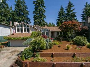 1090 Clayton Way, Gladstone, OR 97027