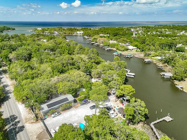 364 Carson Oaks Ln — Photo 46