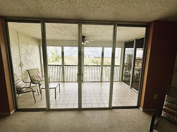 4th image of 3940 Inverrary Boulevard #701a
