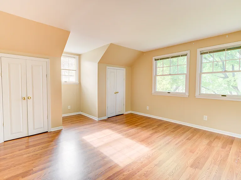 103 Oberlin Ct — Photo 25