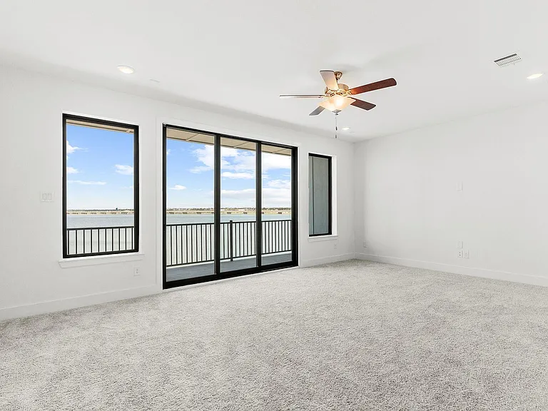722 Resort Dr — Photo 29