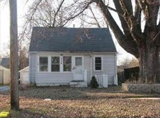 338 Triggs Ave, Elgin, IL 60123