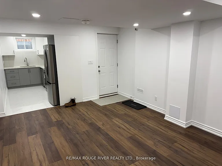 131 Sharplin Dr — Photo 6