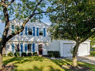 203 Autumn Ln, Vernon Hills, IL