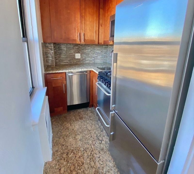2nd image of 180 W Houston St #10G
