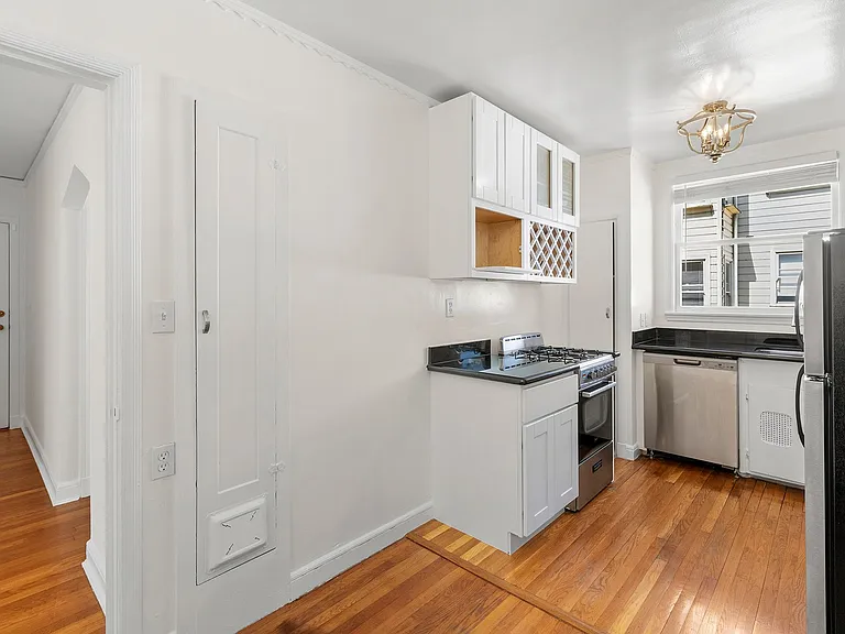1444 7th Ave #206 — Photo 13