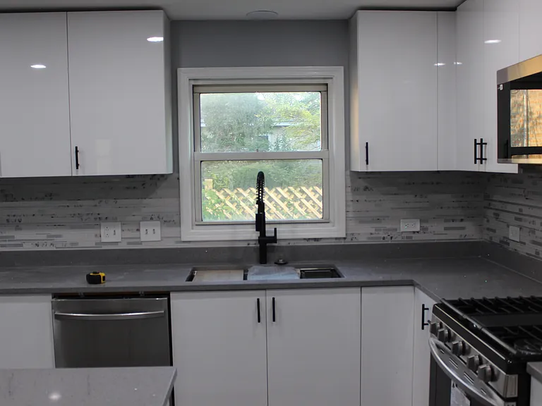 8134 N Merrill St — Photo 10