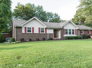 205 Carriage Dr, Nashville, TN 37221