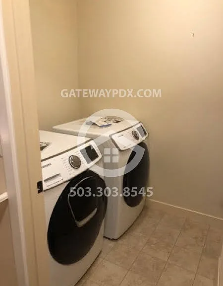 8041 NE Miriam Way — Photo 17