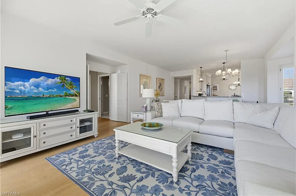 3 bed, 3.0 bath, 1800 sqft, $13,000 — Photo 4