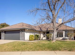 3669 Somerset Ave, Redding, CA 96002