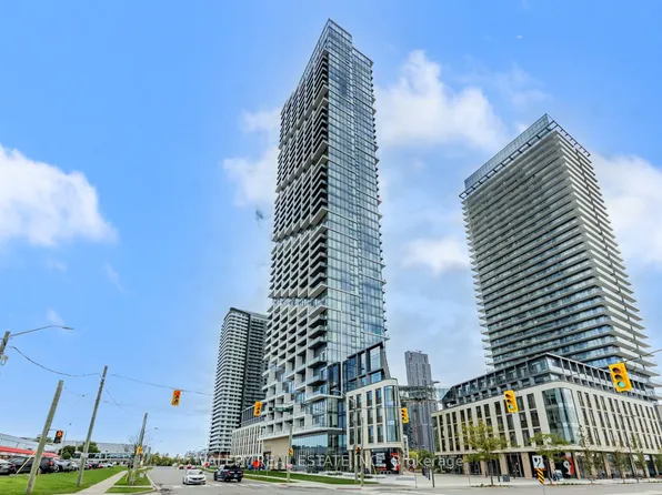 1000 Portage Pkwy #2305, Vaughan, ON L4K 0L1