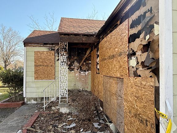 4th image of 961 Wrenwood St