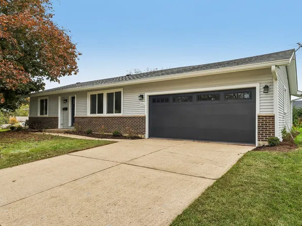 904 Melrose Ct, McHenry, IL 60050