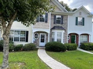 1684 Camden Forrest Trl, Riverdale, GA