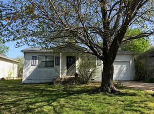 2911 W 15th St, Joplin, MO 64801