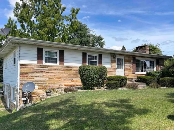 4790 W Cadmus Rd, Adrian, MI 49221