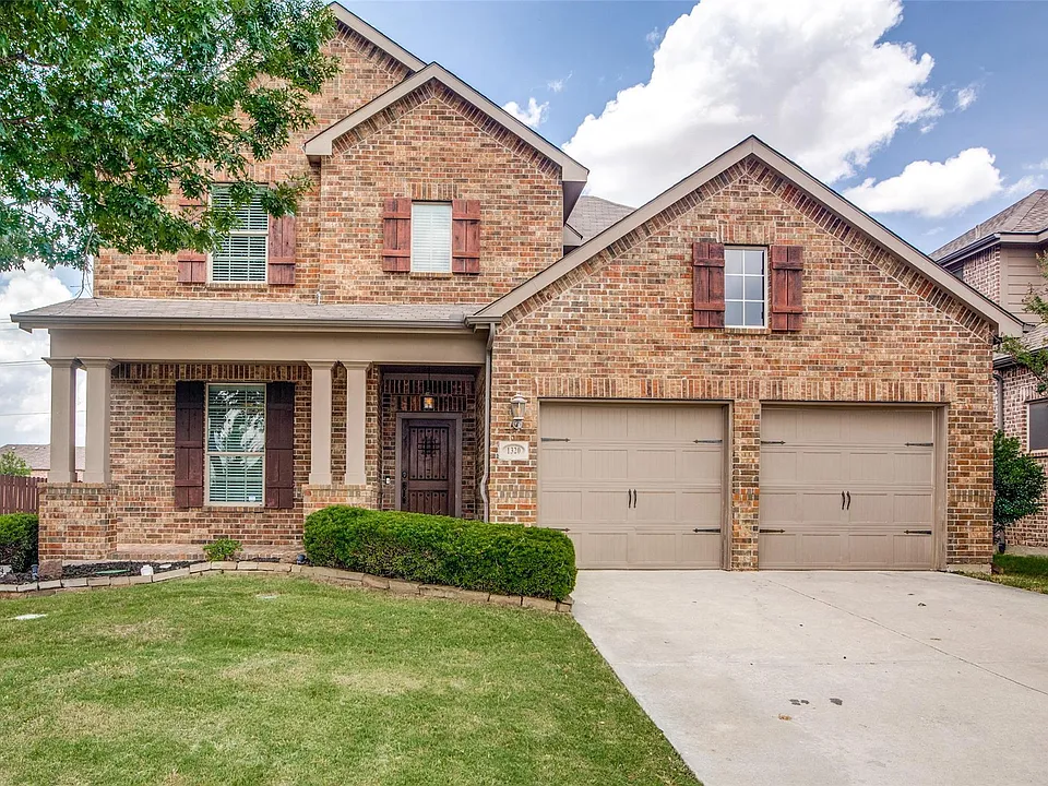 1320 Wheatear Dr