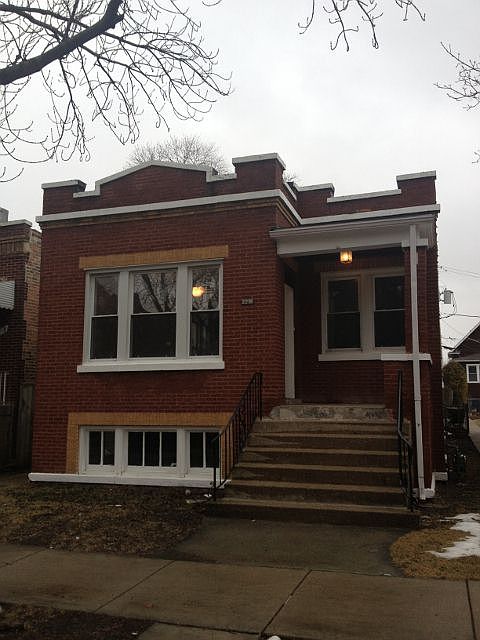 1st image of 2216 S 61st Ave