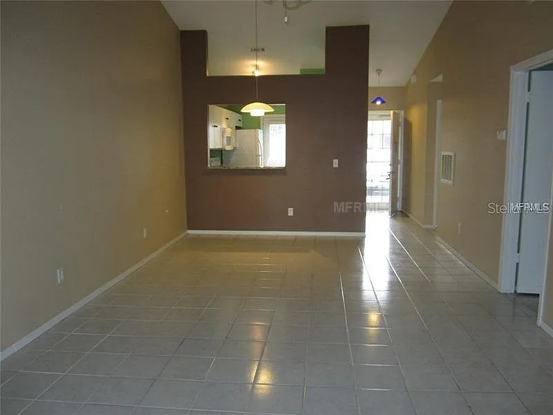 2 bed, 938 sqft, $1,399 — Photo 3