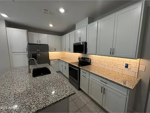 775 E Furness Dr #101 Photo 1