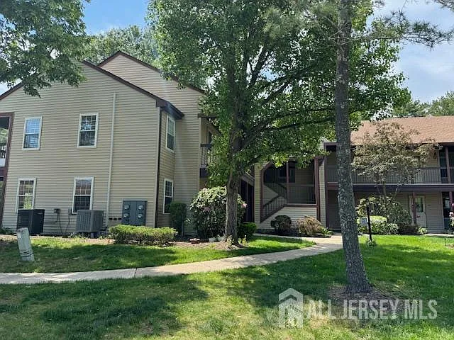 10B Benjamin Franklin Dr