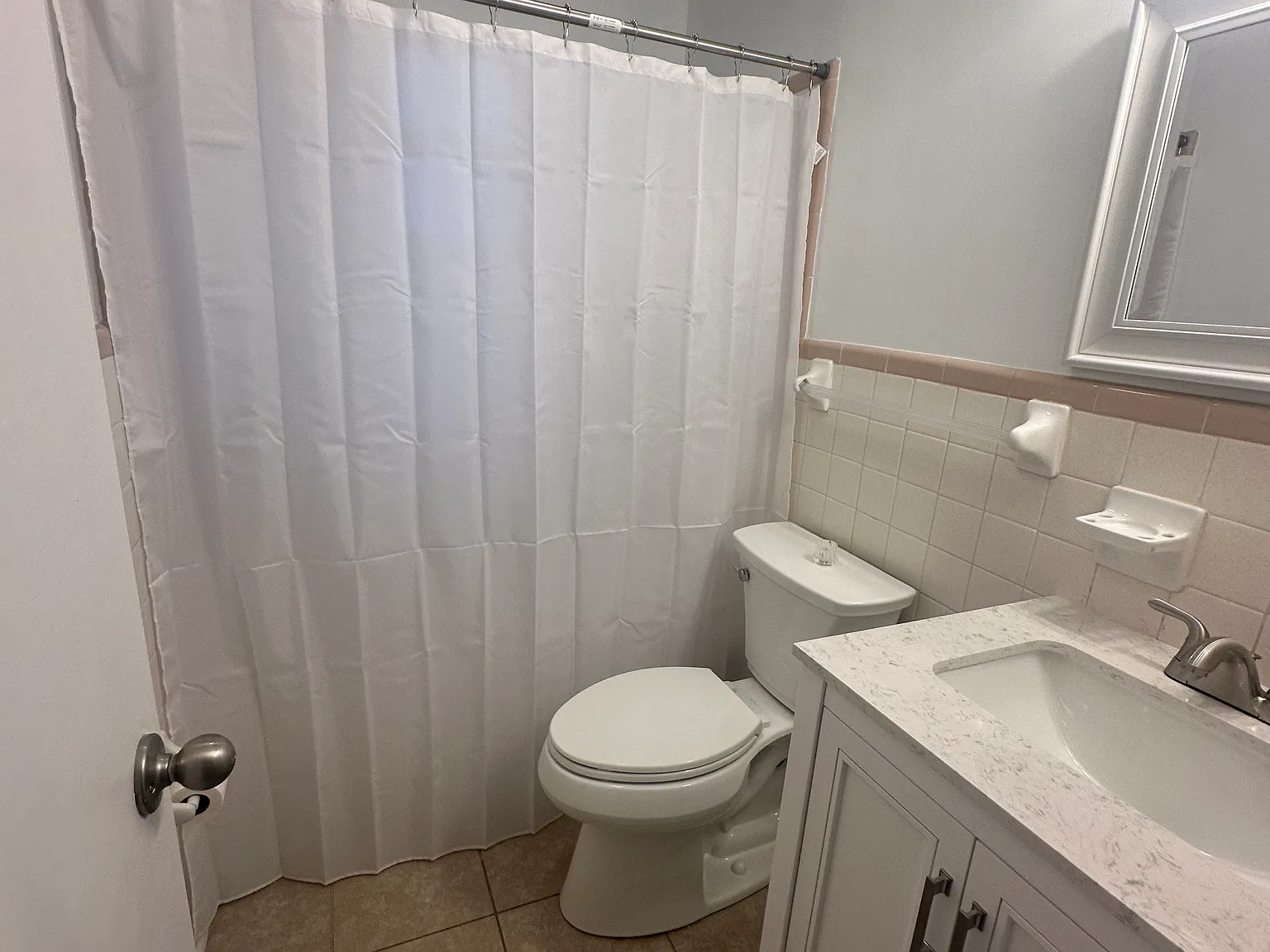 3 bed, 1200 sqft, $1,450 — Photo 3