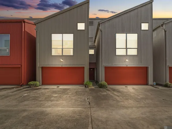 1720 Nicholson Dr APT 31, Baton Rouge, LA 70802