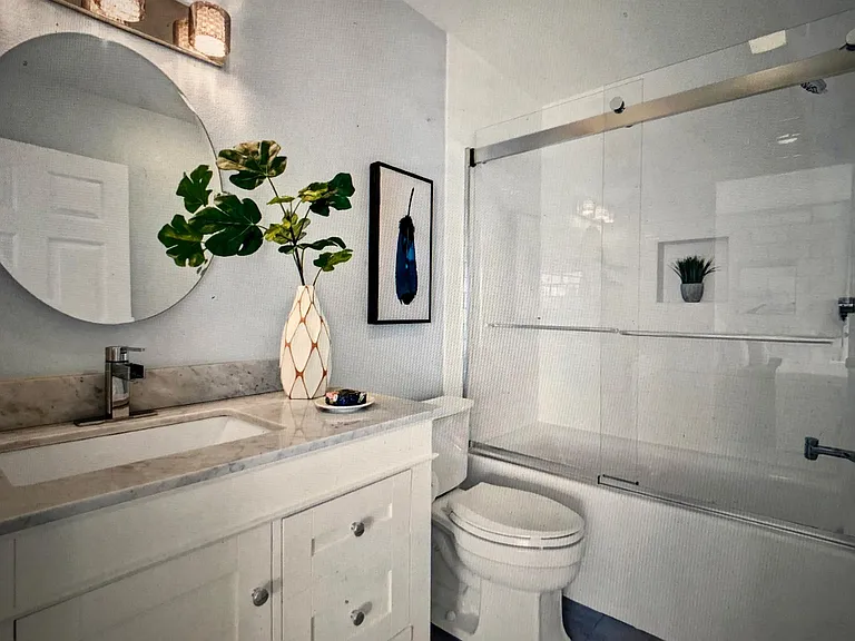 1128 Pear Tree Ln — Photo 5