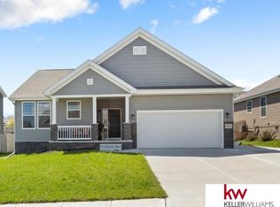 7840 S 184th St, Omaha, NE 68136