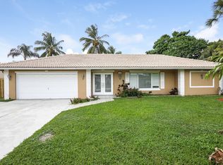 12695 Westport Cir, Wellington, FL 33414