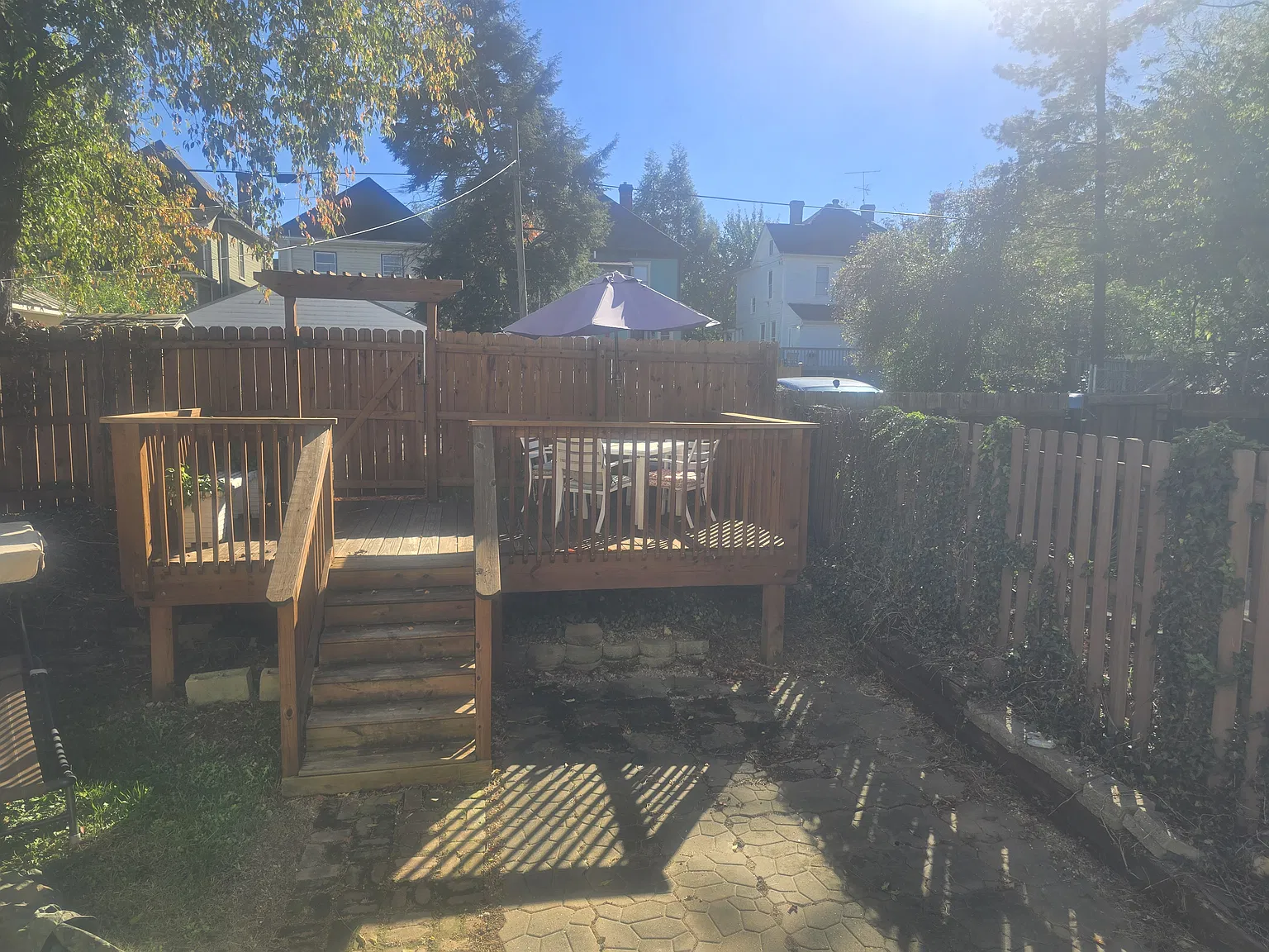 3 bed, 2000 sqft, $1,990 — Photo 4