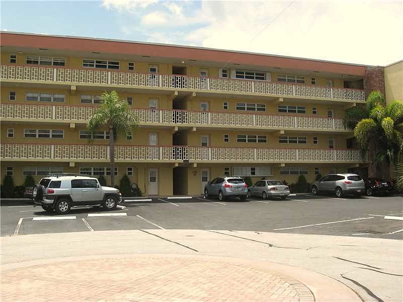 1st image of 3100 NE 29th St APT 306