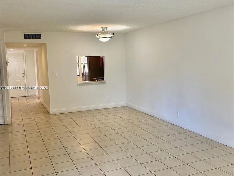 159 Lakeview Dr #204 — Photo 20