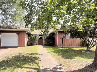 12 Troumaka St, Toms River, NJ 08757