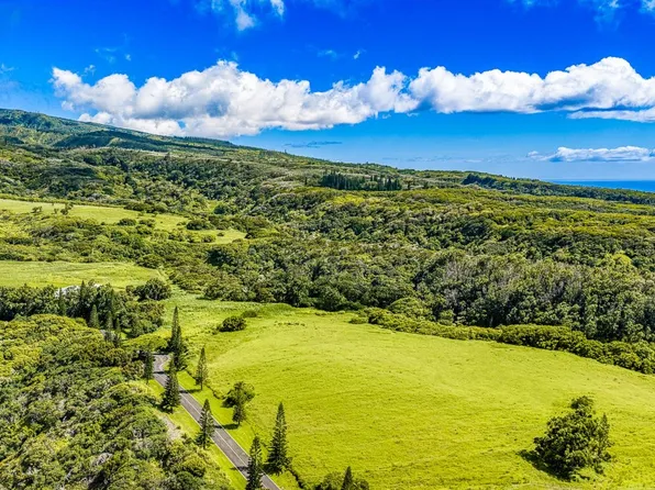 242 Keoawa St #22, Lahaina, HI 96761