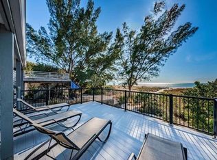 10072 Gulf Blvd, Treasure Island, FL 33706