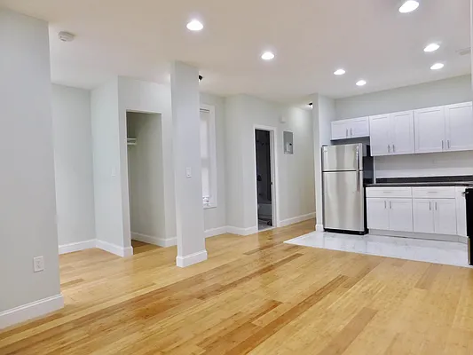 Rented by New York Residence | media 2