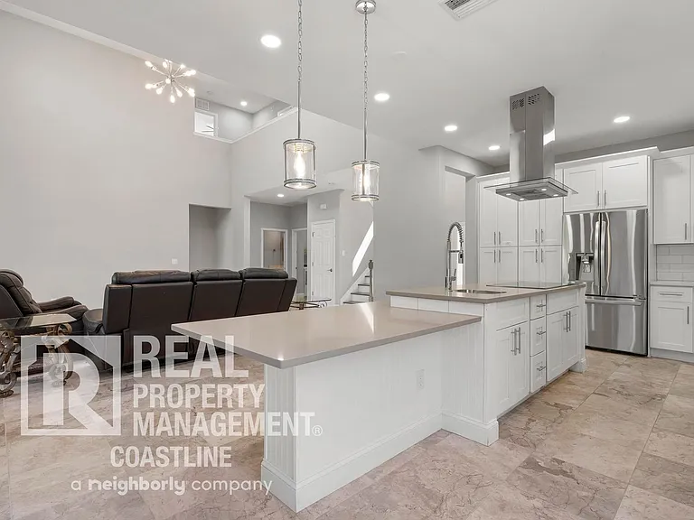 2585 Hobblebrush Dr — Photo 10