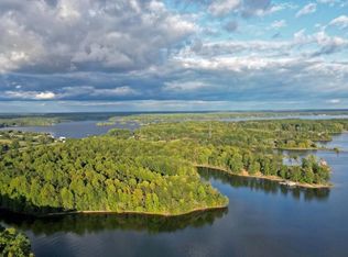 6 Carrs Bridge Ln, Bumpass, VA 23024