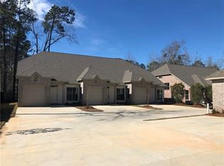 708 Heavens Dr #E, Mandeville, LA 70471