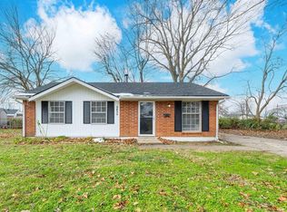 2302 W Surrey Dr, Owensboro, KY 42301