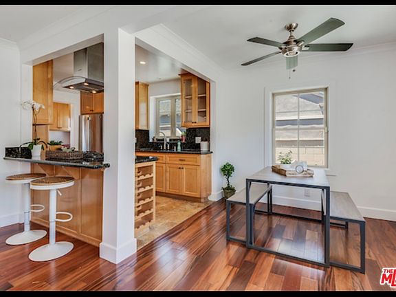 3rd image of 8325 Campion Dr