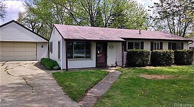 1st image of 4940 Summerhill Dr