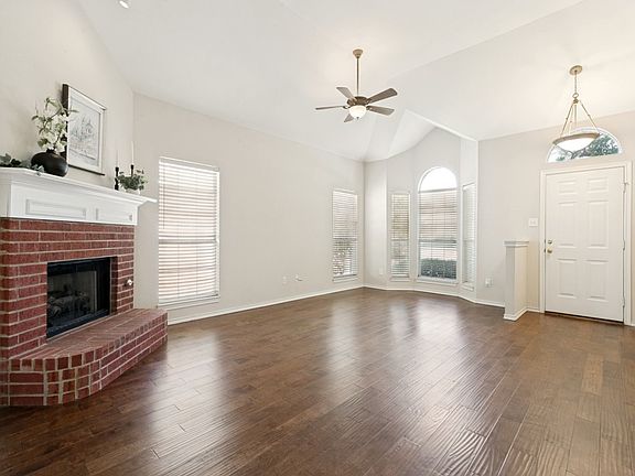 5th image of 1428 Ross Dr