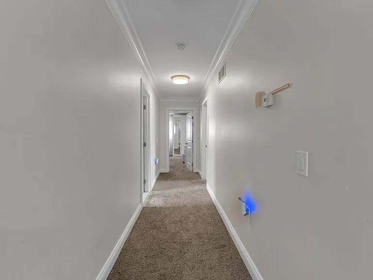 5977 Nightingale St — Photo 17