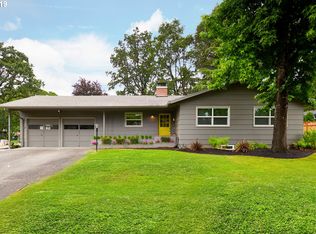 6141 SW Southwood Dr, Portland, OR 97219