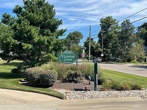 2nd image of 4211 Victorian Green Dr Unit 2