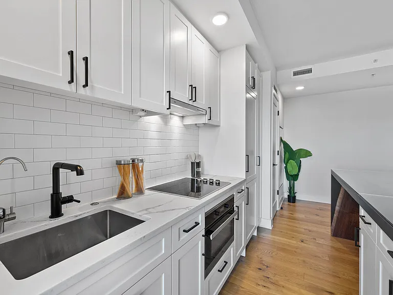 1211 Van St SE #613X — Photo 9