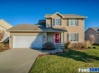 1108 SW 53rd St, Ankeny, IA 50023